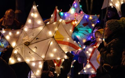 Newquay Lantern Parade and Trenance Cottages Light Switch on to Return for a 2nd year!